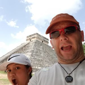 Meet your Posher, Robert